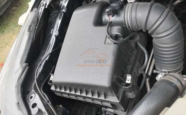 TOYOTA  INNOVA  VENTURER