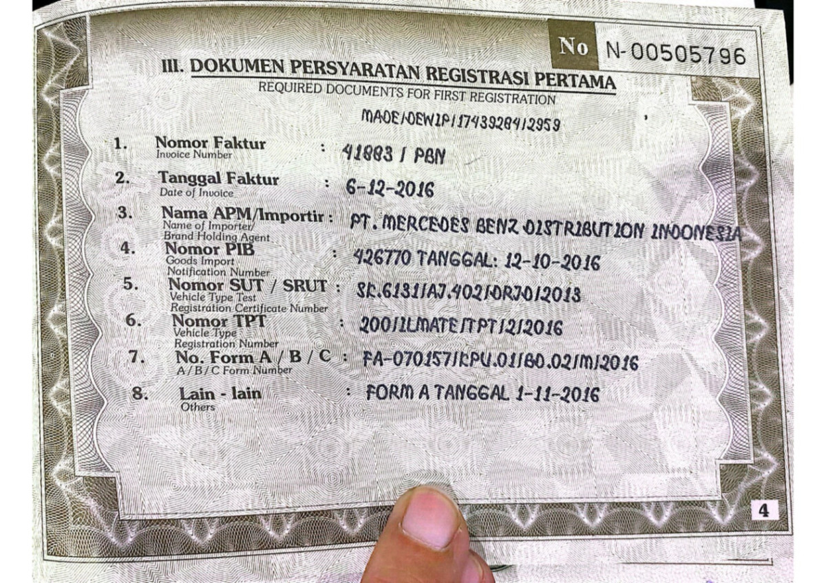 MERCEDES BENZ CLA 200