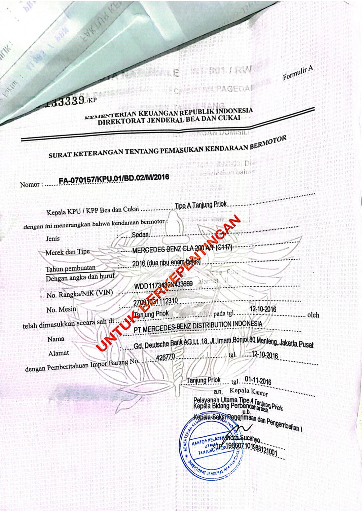 MERCEDES BENZ CLA 200