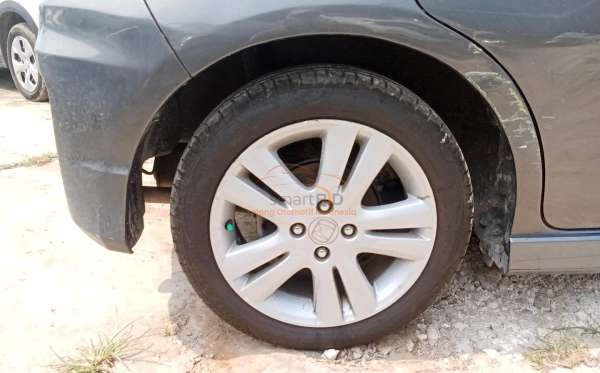 HONDA JAZZ GE8 1.5 E