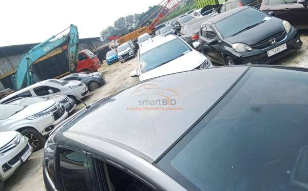 HONDA JAZZ GE8 1.5 E