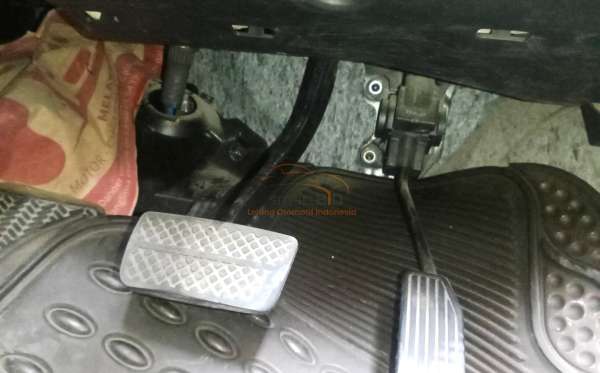 HONDA JAZZ GE8 1.5 E