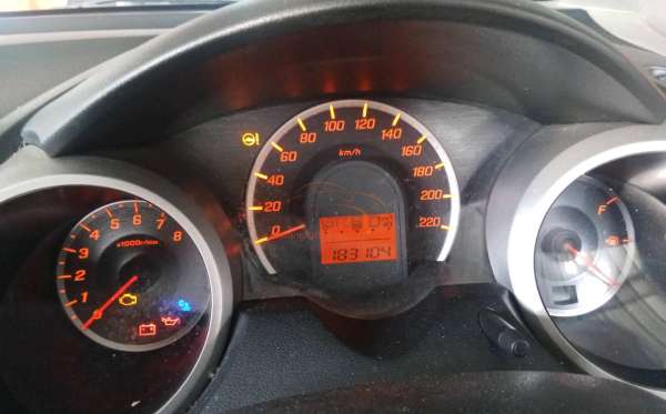 HONDA JAZZ GE8 1.5 E