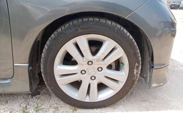 HONDA JAZZ GE8 1.5 E