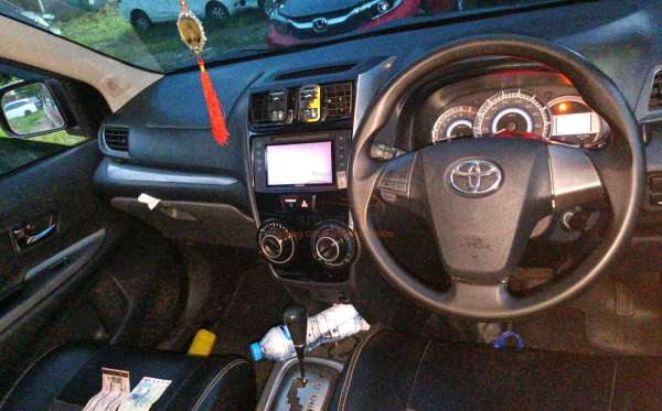 TOYOTA NEW AVANZA VELOZ 1.5