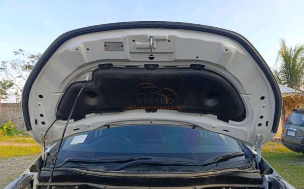 MITSUBISHI XPANDER