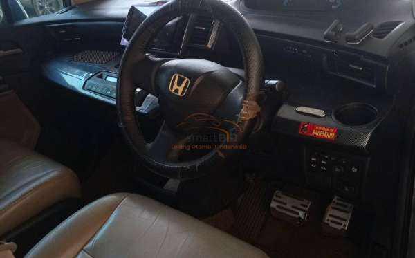 HONDA FREED GB3 1.5 E