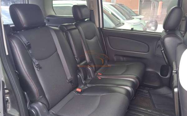 NISSAN SERENA HIGHWAY STAR