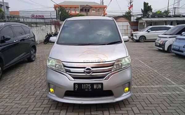 NISSAN SERENA HIGHWAY STAR