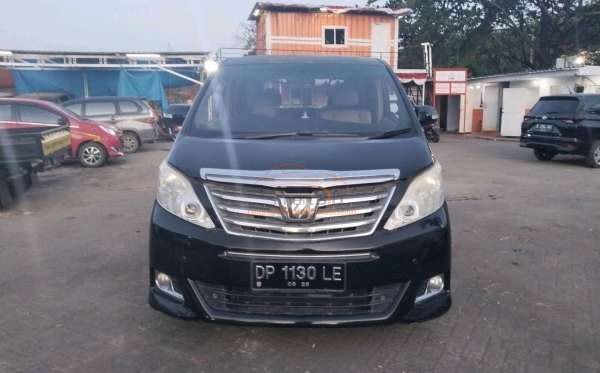 TOYOTA ALPHARD 2.4 X