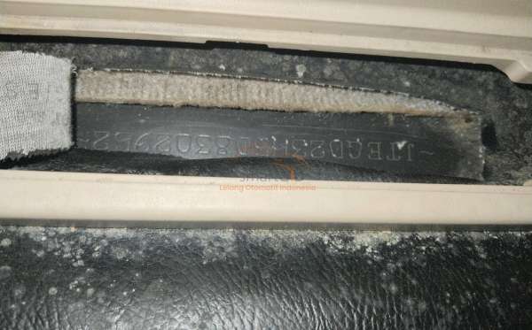 TOYOTA ALPHARD 2.4 X