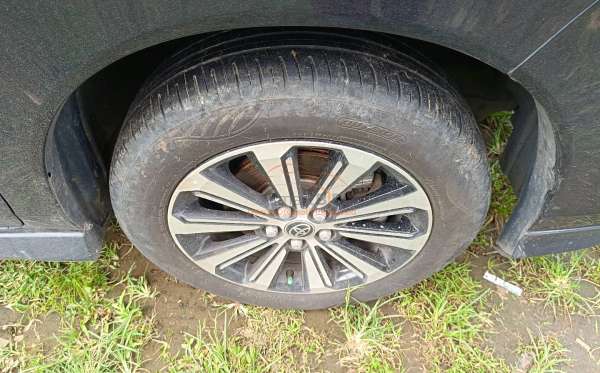 TOYOTA NEW AVANZA VELOZ 1.5