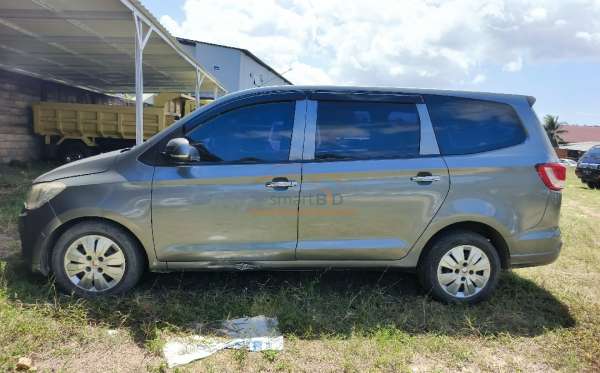 WULING CONFERO 1.5 DB MY (4X2)