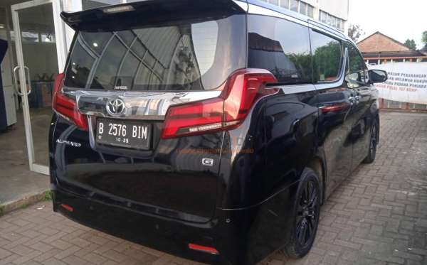 TOYOTA ALPHARD 2.5 G