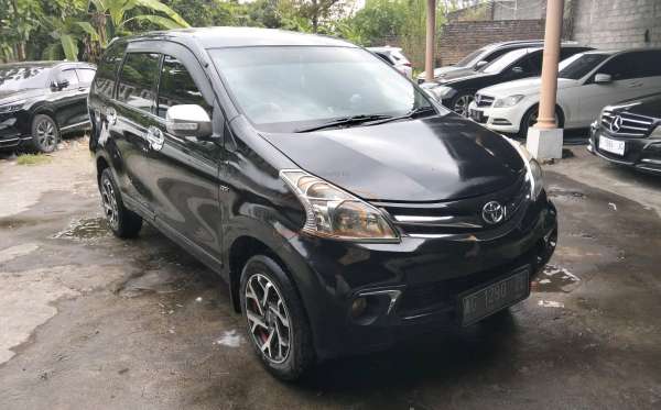 TOYOTA AVANZA 1.3 G