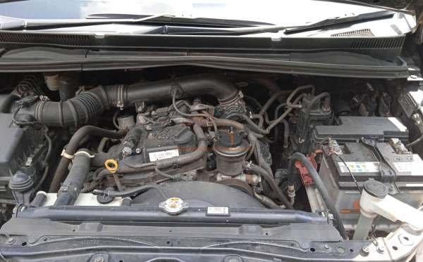 TOYOTA KIJANG INNOVA G