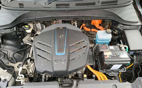 HYUNDAI KONA EV