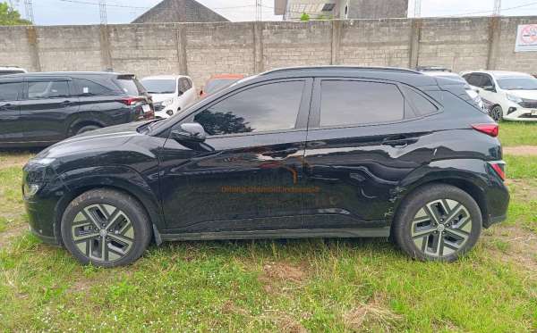 HYUNDAI KONA EV
