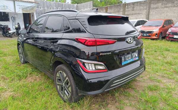 HYUNDAI KONA EV