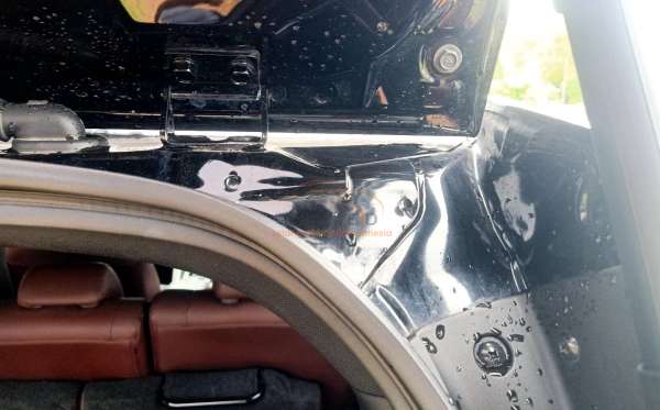 MITSUBISHI PAJERO SPORT DAKAR U-L 4X4