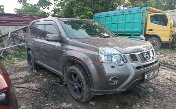 NISSAN X TRAIL 2.5