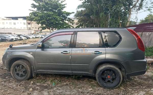 NISSAN X TRAIL 2.5
