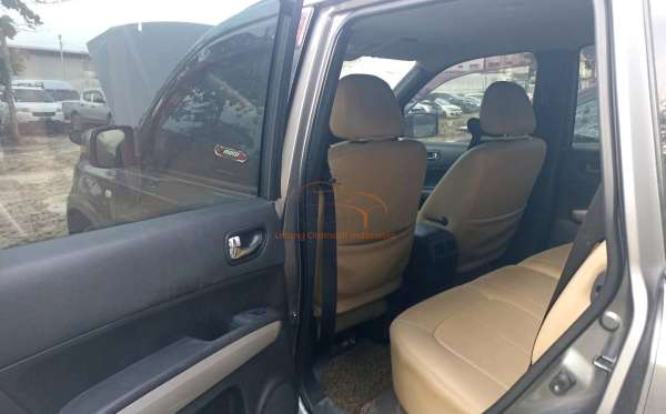NISSAN X TRAIL 2.5