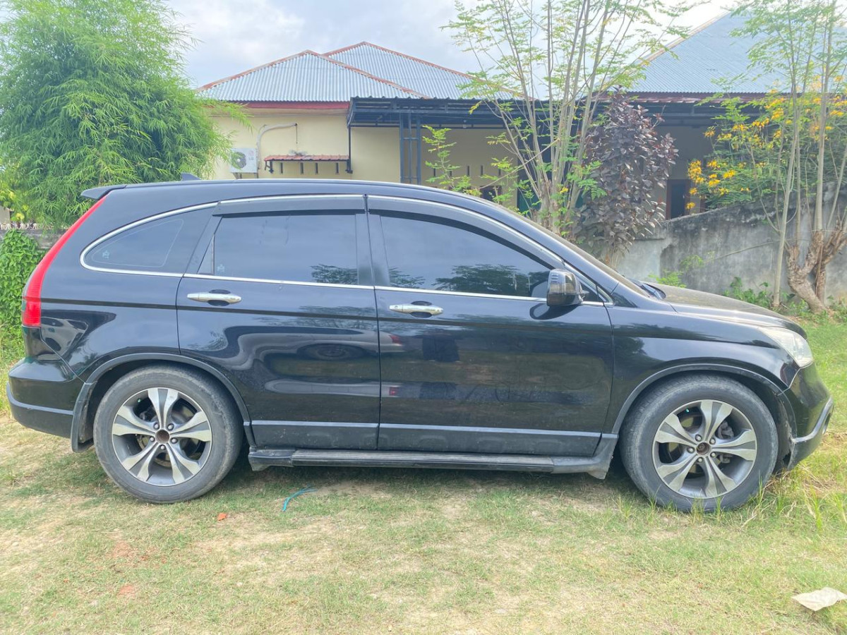 HONDA  CR-V  RE1 2WD 2.4 A/T