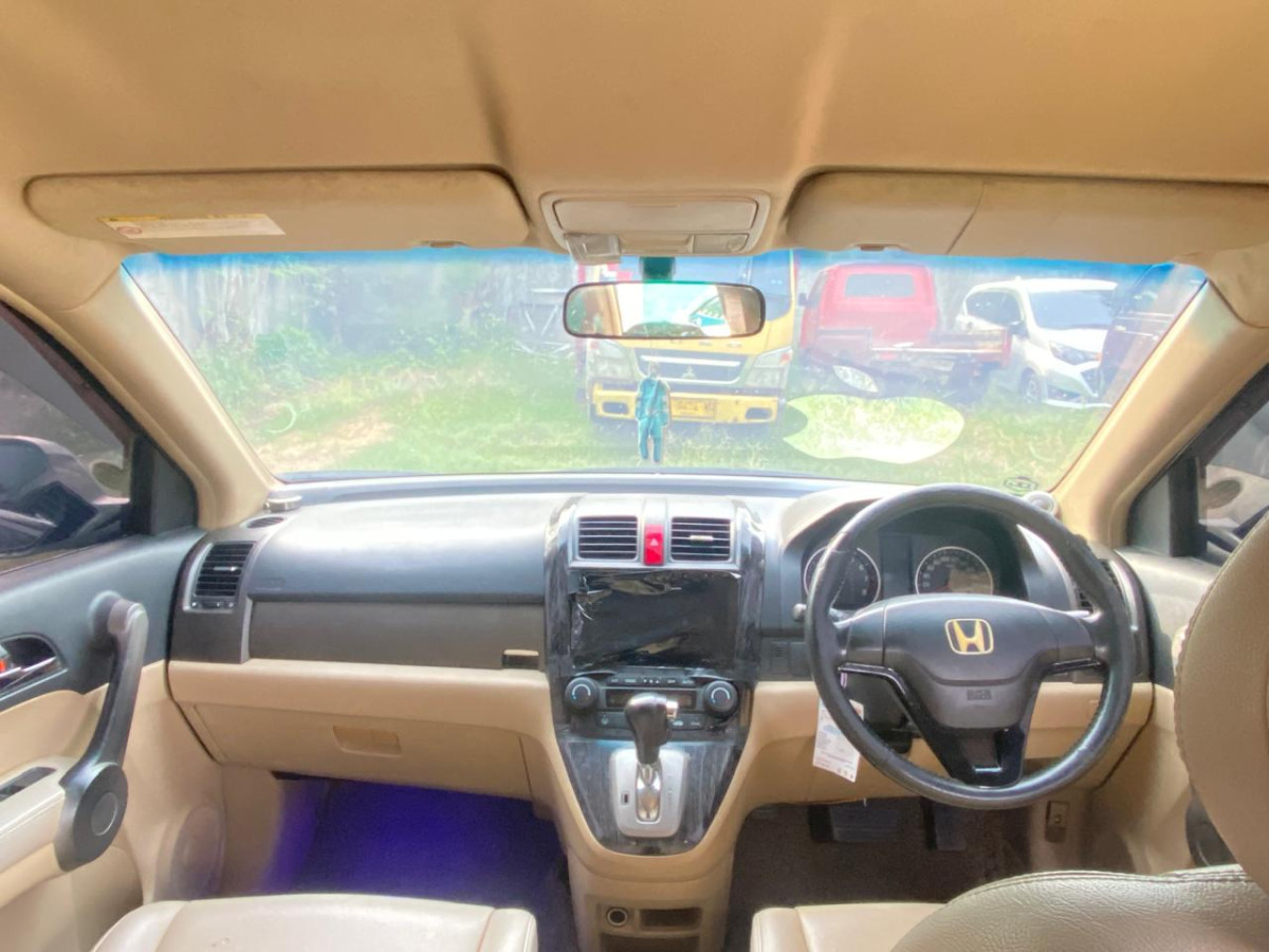 HONDA  CR-V  RE1 2WD 2.4 A/T