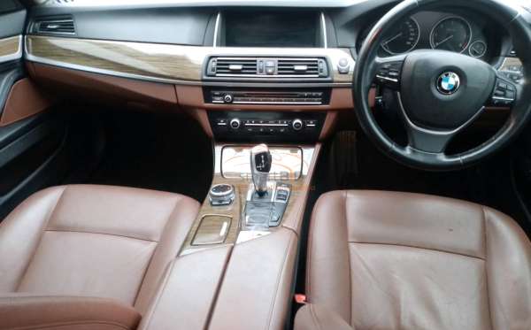 BMW 520D CKD AT