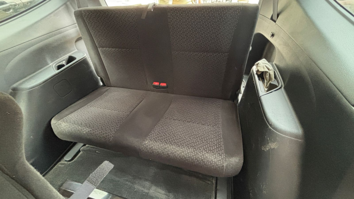 NISSAN GRAND LIVINA XV