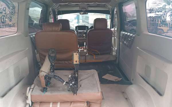 DAIHATSU LUXIO