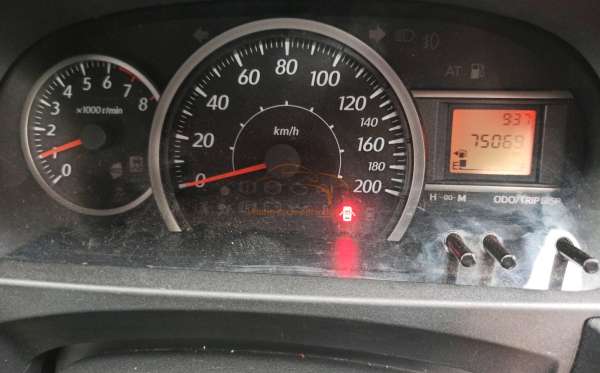 DAIHATSU SIGRA M