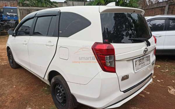 DAIHATSU SIGRA M