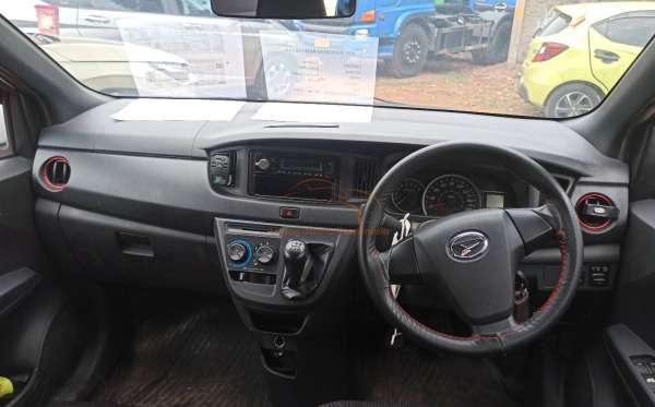 DAIHATSU SIGRA M