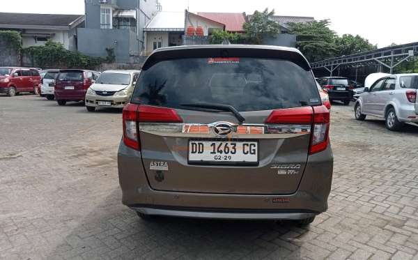 DAIHATSU SIGRA