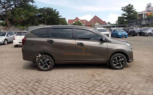 DAIHATSU SIGRA