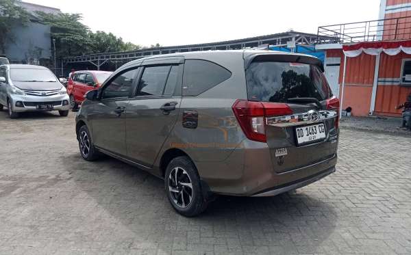 DAIHATSU SIGRA