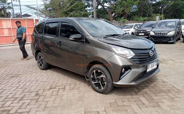 DAIHATSU SIGRA