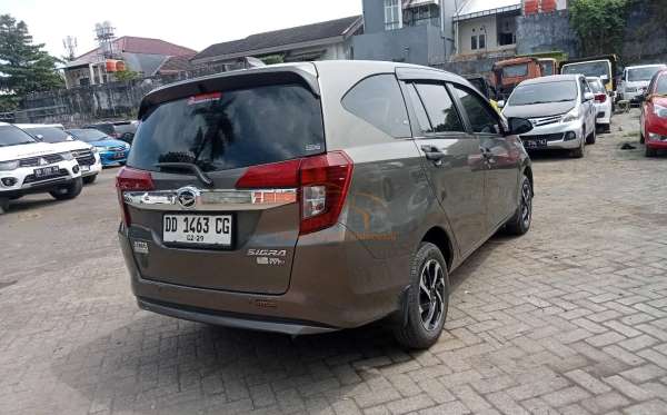 DAIHATSU SIGRA