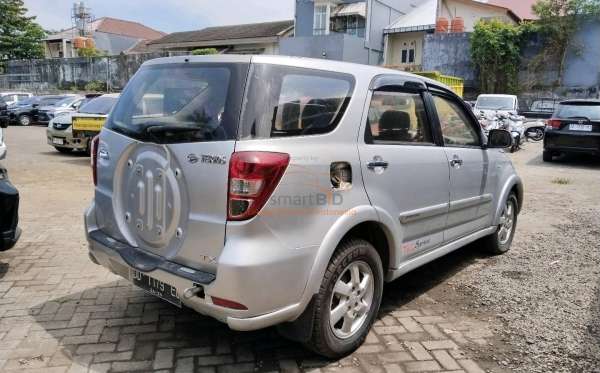 DAIHATSU TERIOS