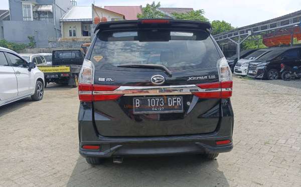 DAIHATSU XENIA