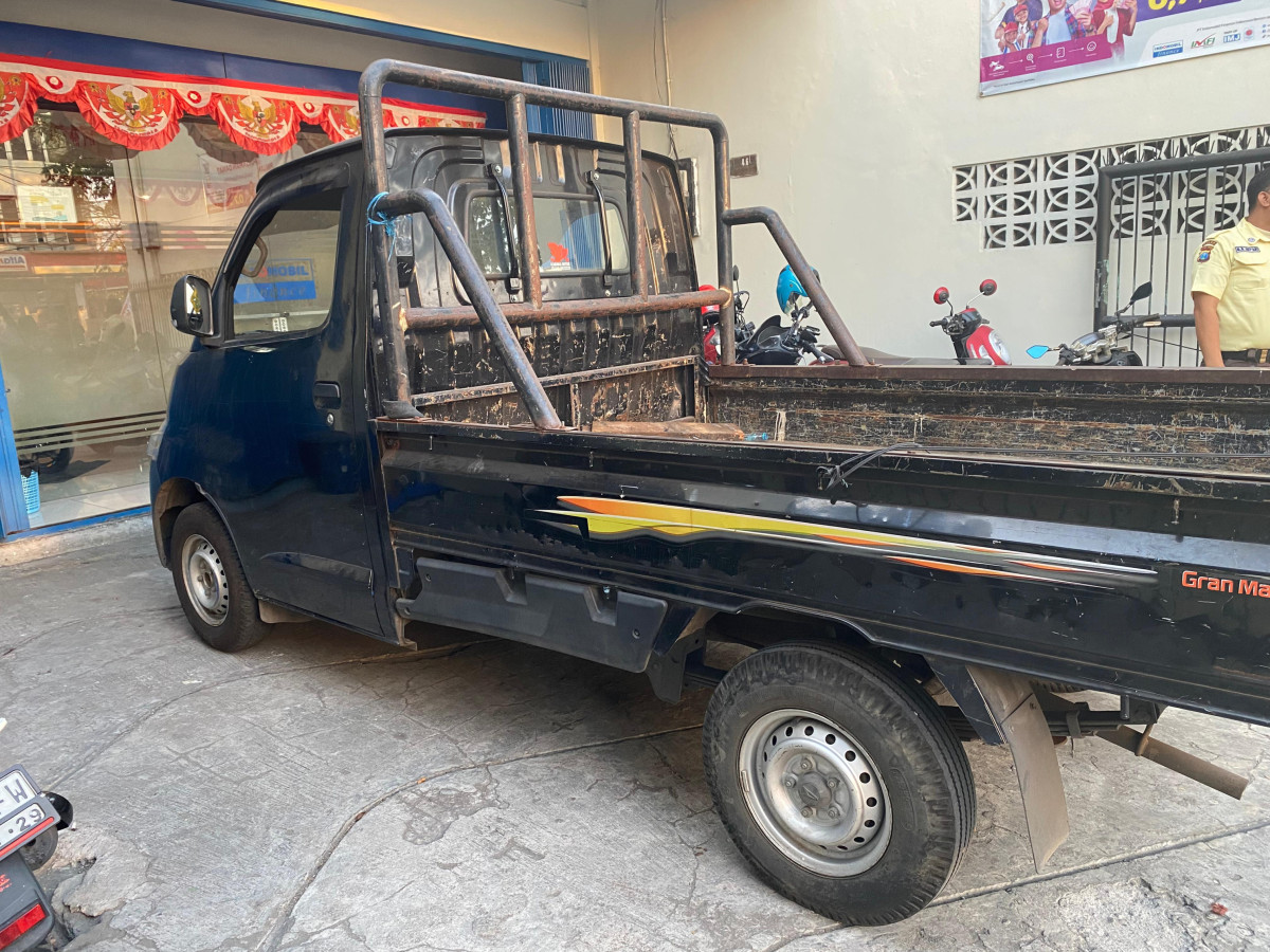 DAIHATSU GRAN MAX PICK-UP