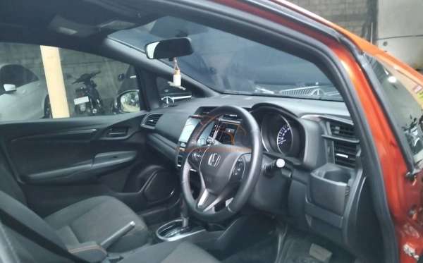 HONDA JAZZ GK5 1.5 RS