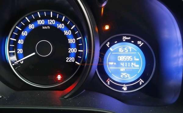 HONDA JAZZ GK5 1.5 RS
