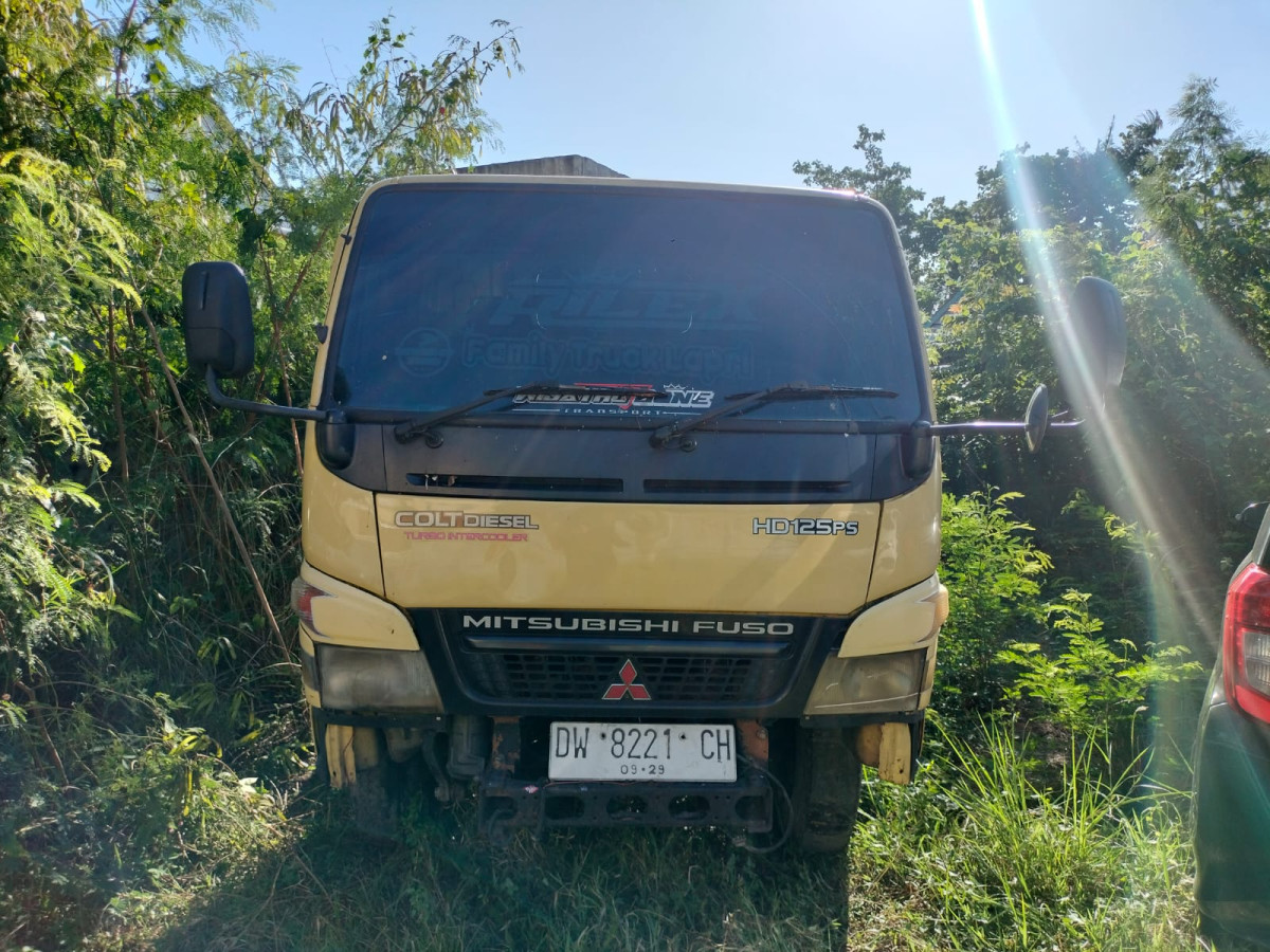 MITSUBISHI COLT DIESEL FE 74