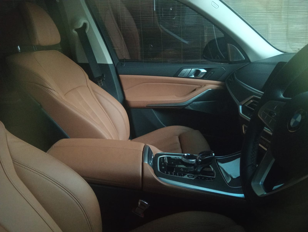 BMW X7 XDRIVE 40 I AT