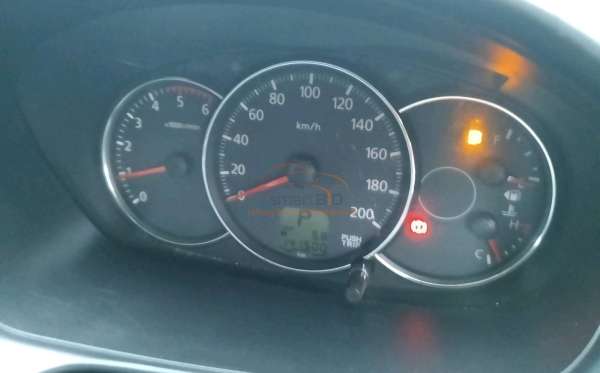 MITSUBISHI PAJERO SPORT 2.5 HP-E (4X2)