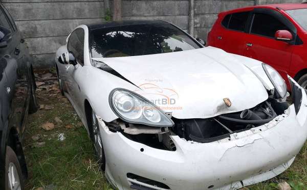 PORSCHE SDNMED