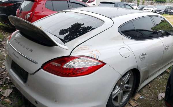 PORSCHE SDNMED